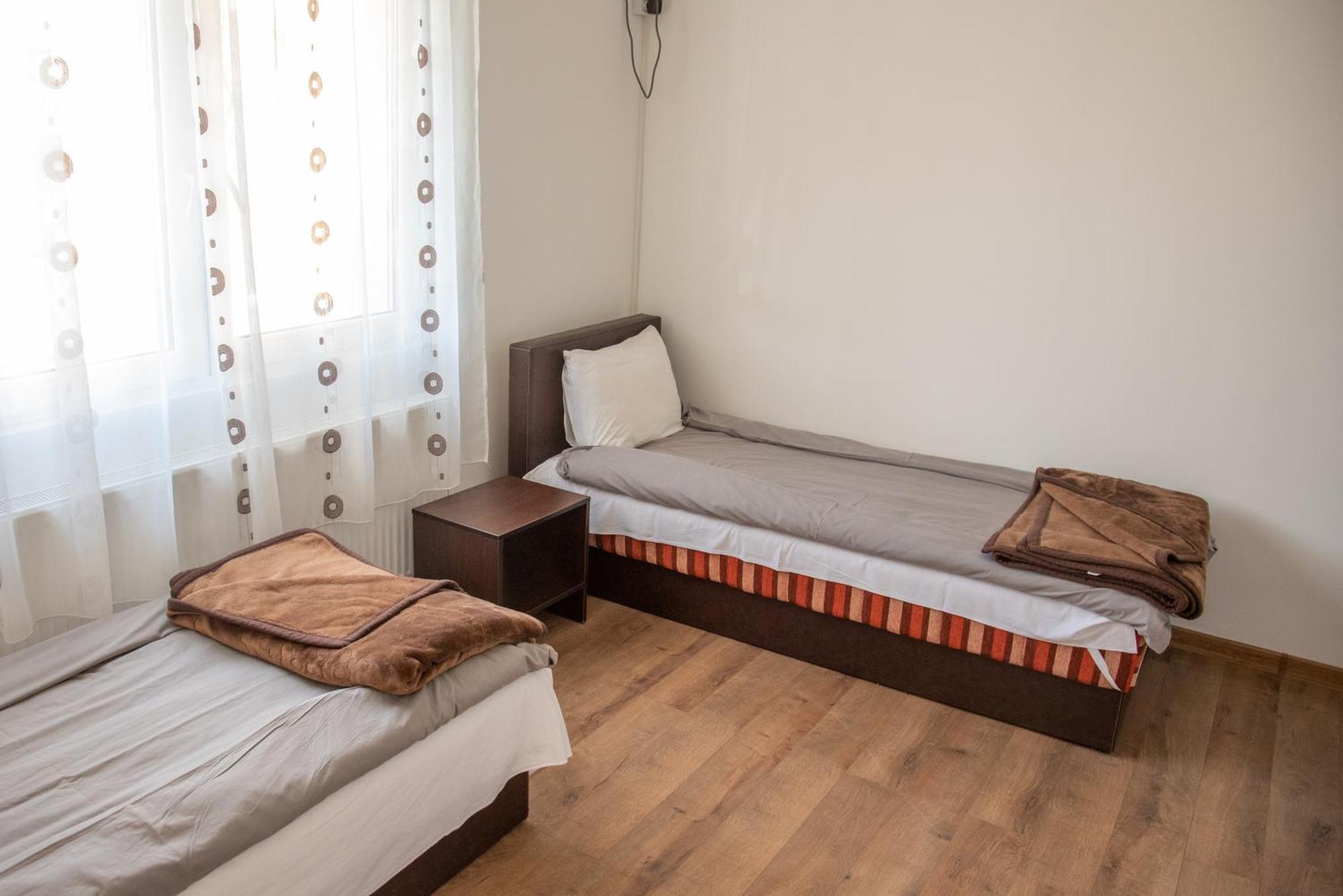Apartments Kuca Aleksic Ni Екстериор снимка