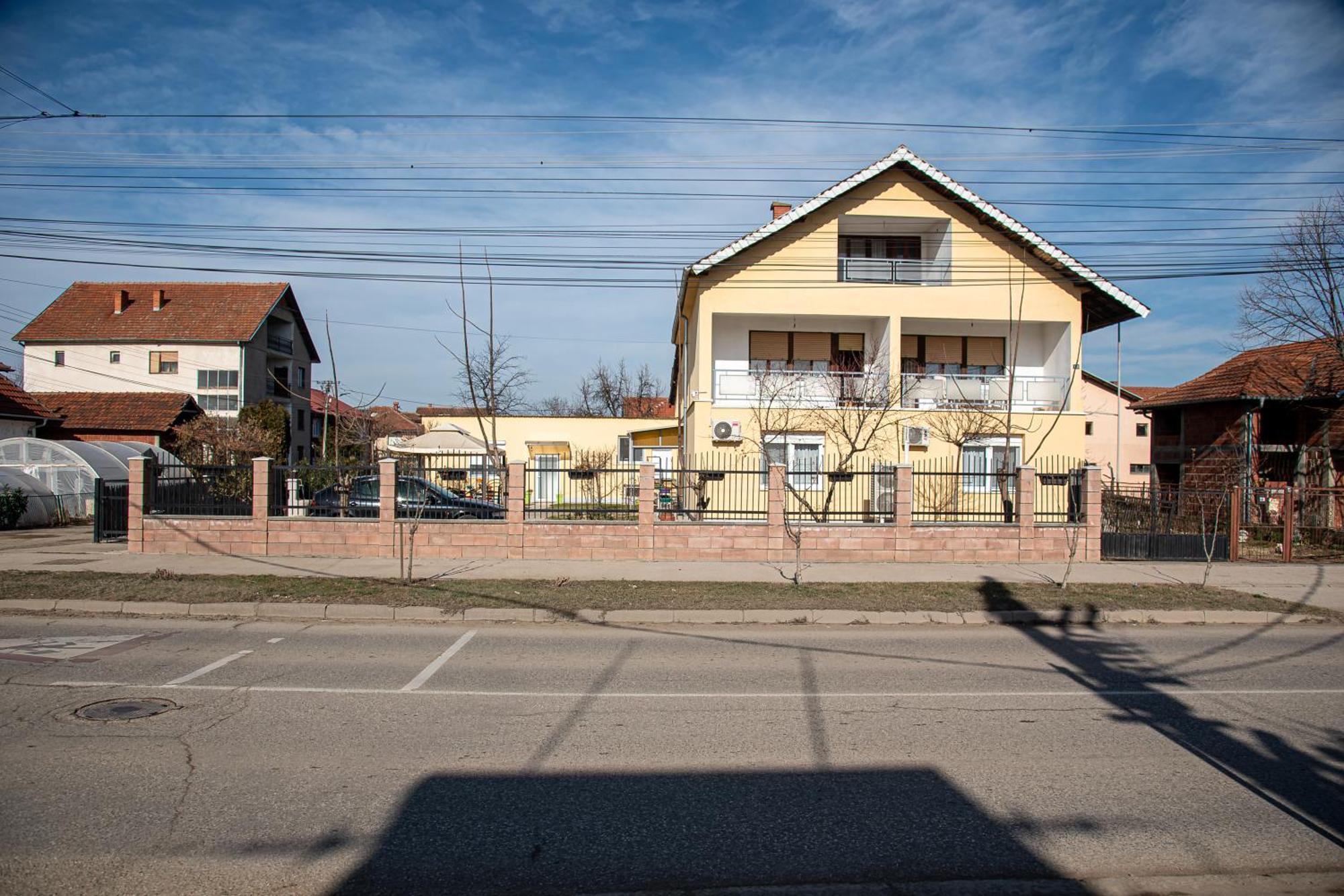 Apartments Kuca Aleksic Ni Екстериор снимка