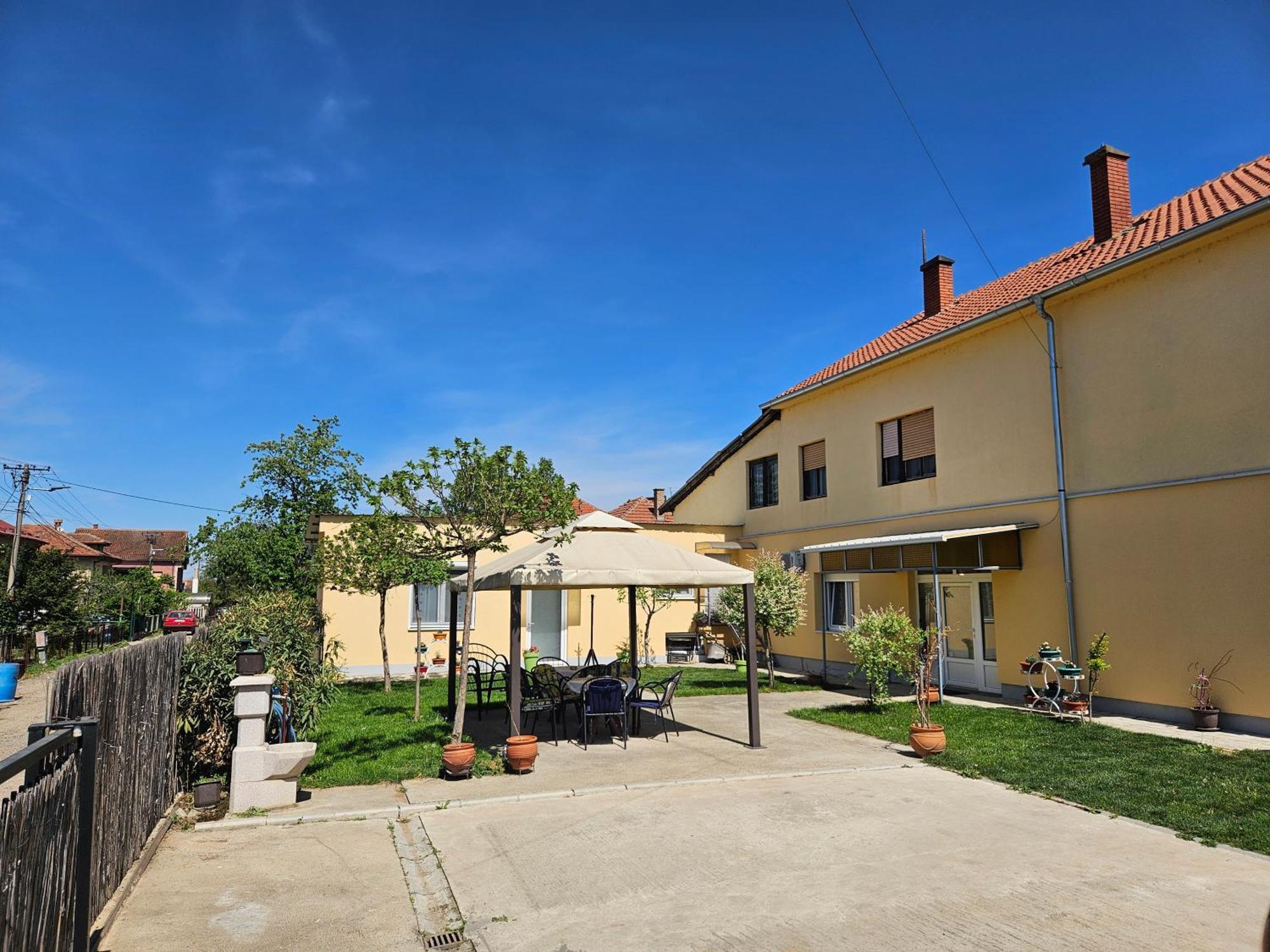 Apartments Kuca Aleksic Ni Екстериор снимка