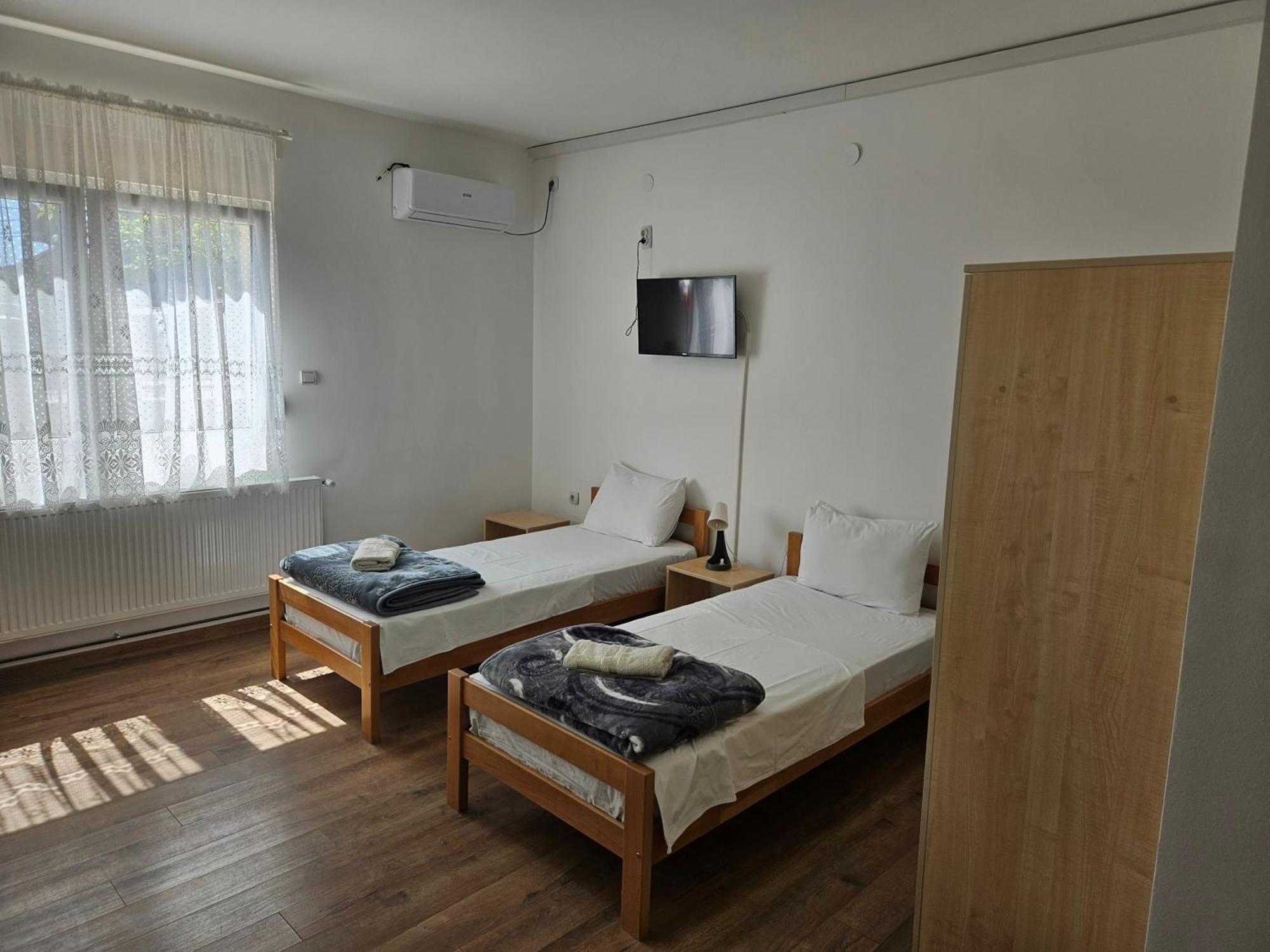 Apartments Kuca Aleksic Ni Екстериор снимка