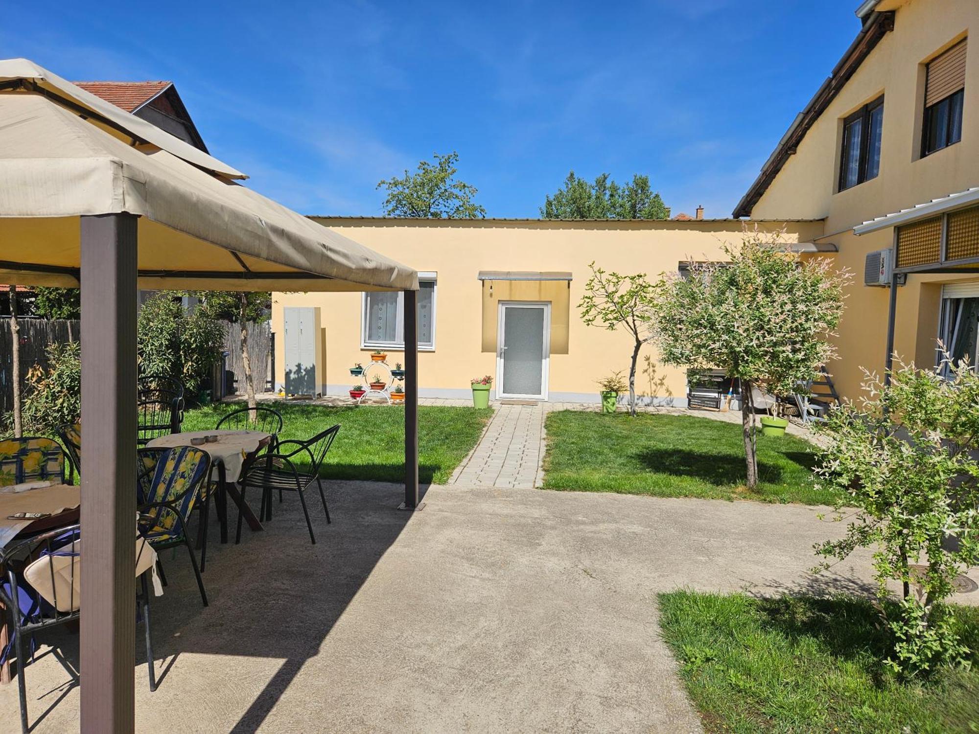 Apartments Kuca Aleksic Ni Екстериор снимка