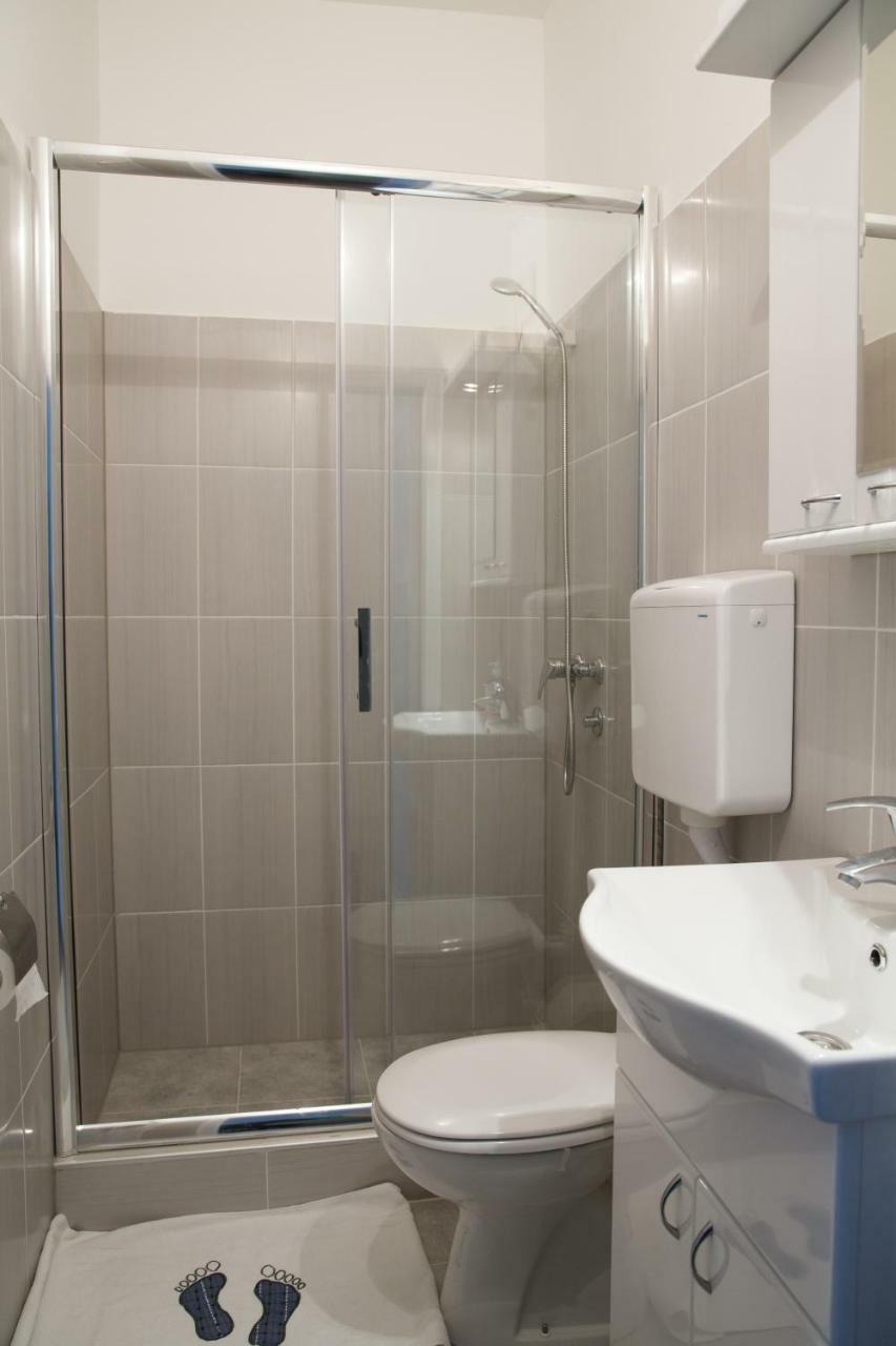Apartments Kuca Aleksic Ni Екстериор снимка
